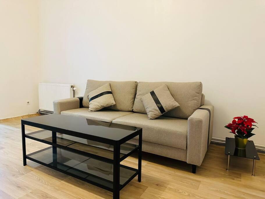 Modern & Comfortable Center Oasis~king Bed ! Apartamento